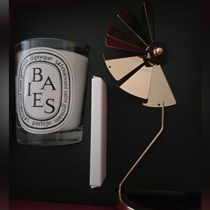 Diptyque Festive Holiday Box - Signature Baies Scent